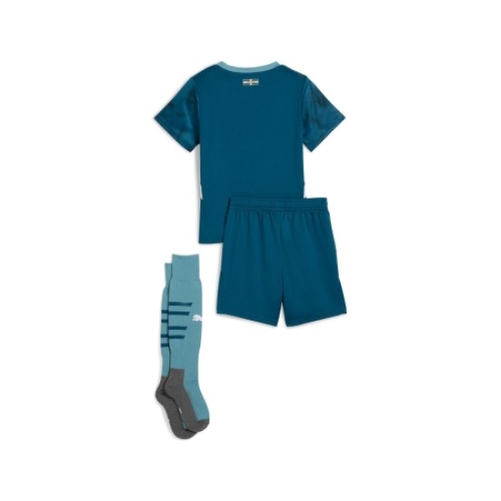 Kit de niño OM 2024/25 fuera