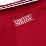 Conjunto Local Infantil Manchester United 2026/27 Conjunto Local Infantil Manchester United 2026/27