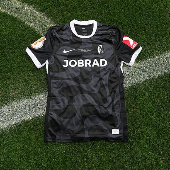 Camiseta de visitante SC Freiburg 2025/26 Copa DFB Semifinal – Niño
