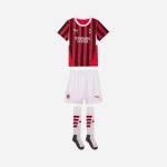 Kit de niño Milan 2024/25 hogar