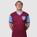Camiseta Retro Bobby Moore Primera West Ham United Infantil 1958 #6 Camiseta Retro Bobby Moore Primera West Ham United Infantil 1958 #6