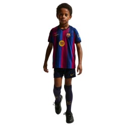 Conjunto de local 2026/27 infantil del FC Barcelona